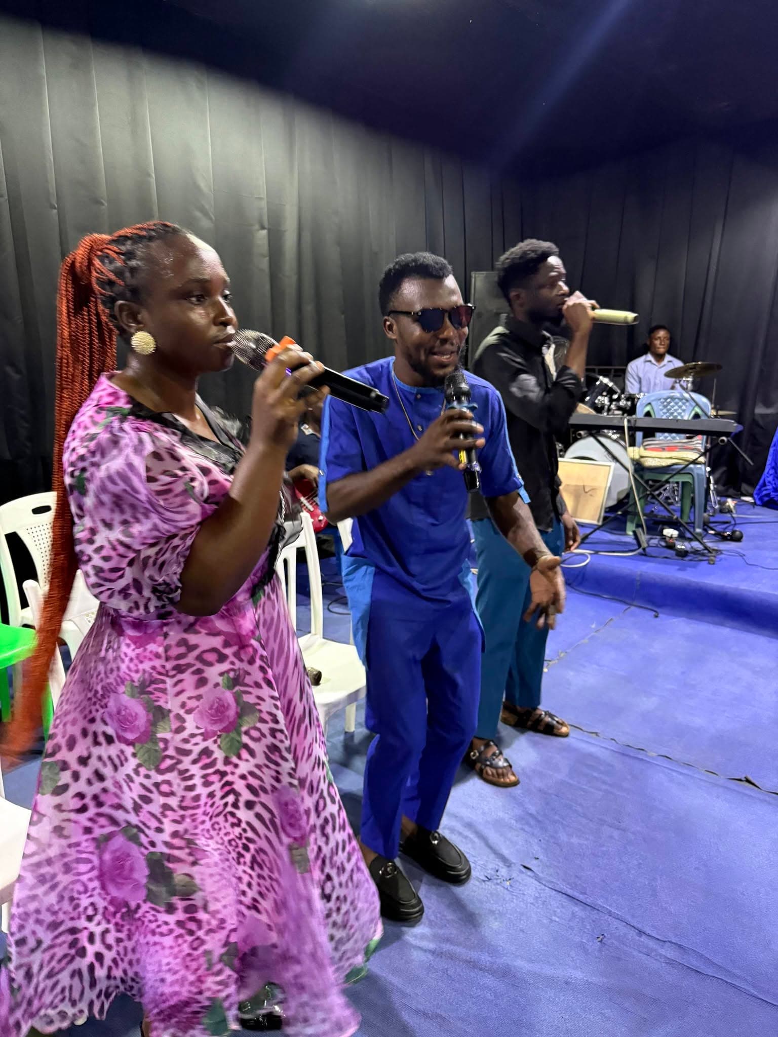 SCOG INT'L ministry team serving